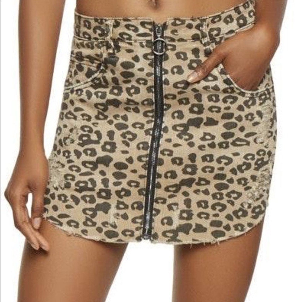 NWOT Almost Famous Leopard Mini Skirt